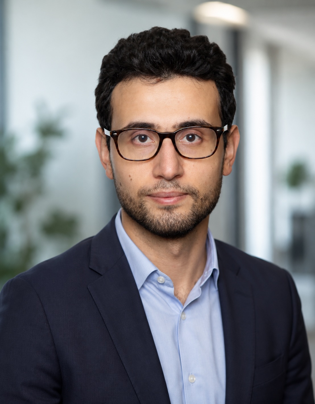 Portrait du Dr Salim Naoum, chirurgien ophtalmologiste